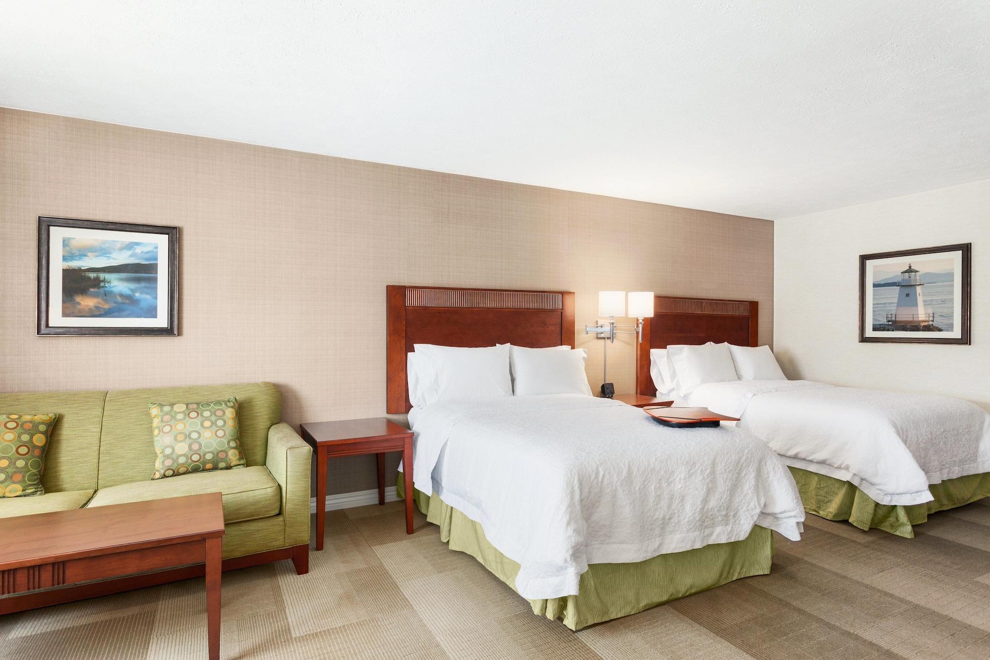 Hampton Inn Burlington - Colchester Esterno foto