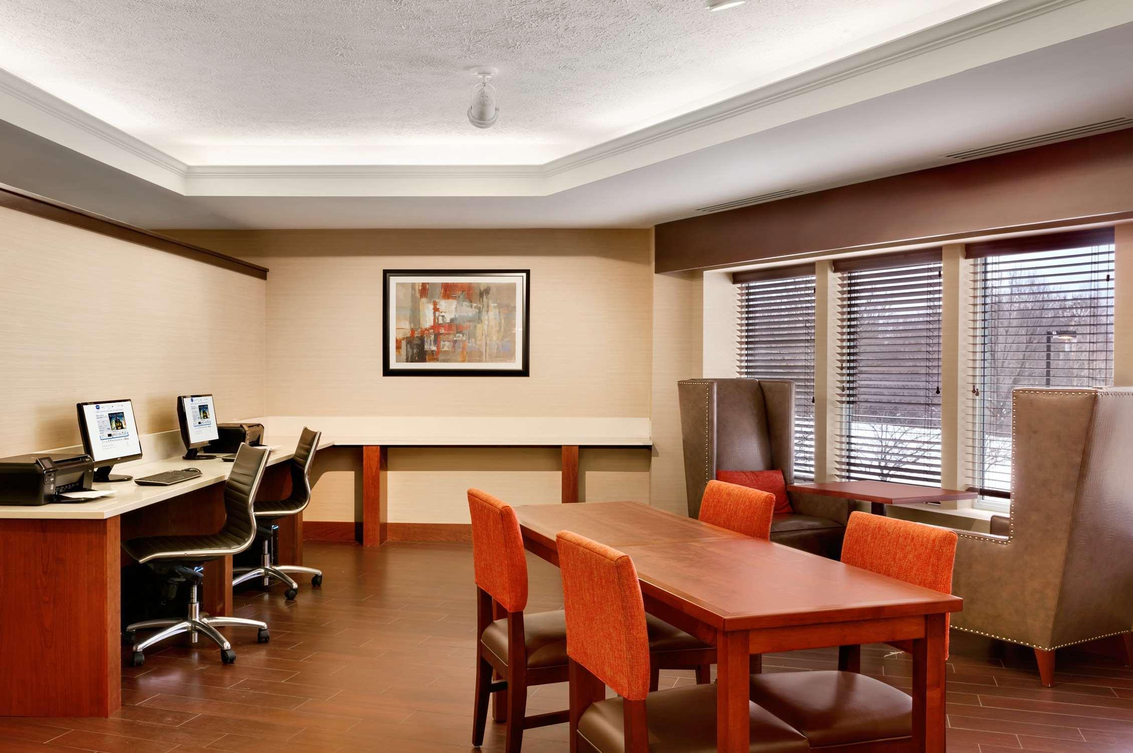 Hampton Inn Burlington - Colchester Esterno foto