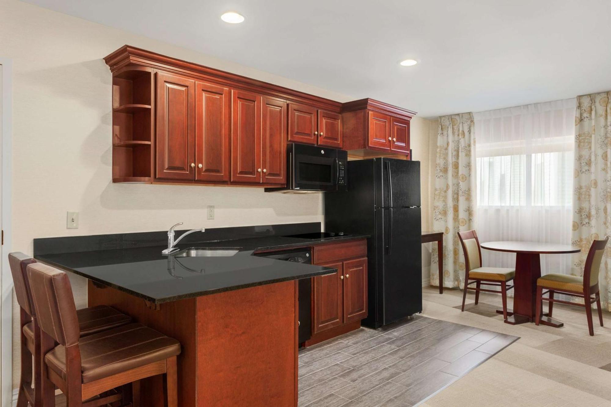 Hampton Inn Burlington - Colchester Esterno foto