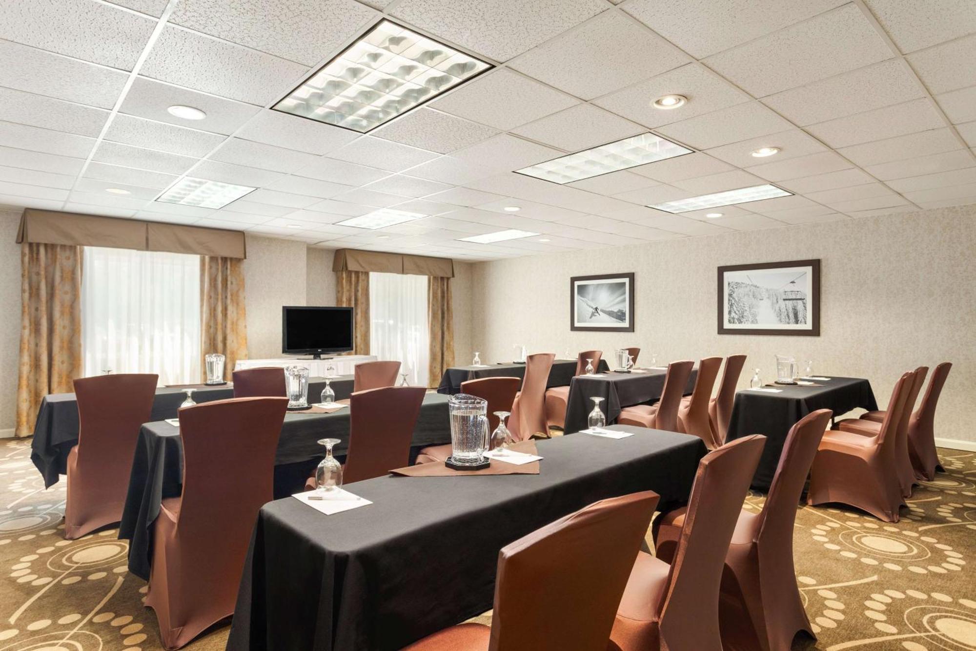 Hampton Inn Burlington - Colchester Esterno foto