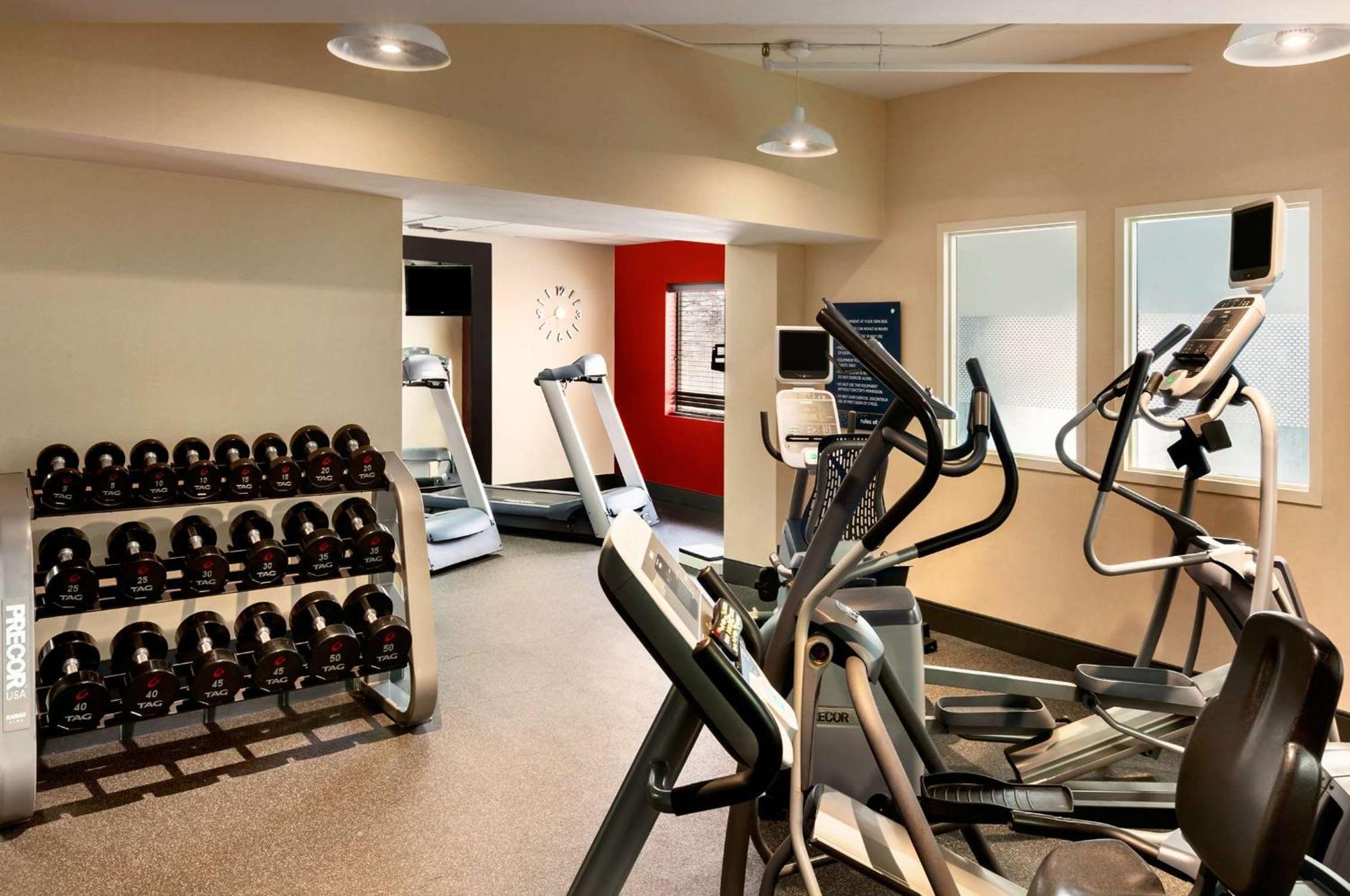 Hampton Inn Burlington - Colchester Esterno foto